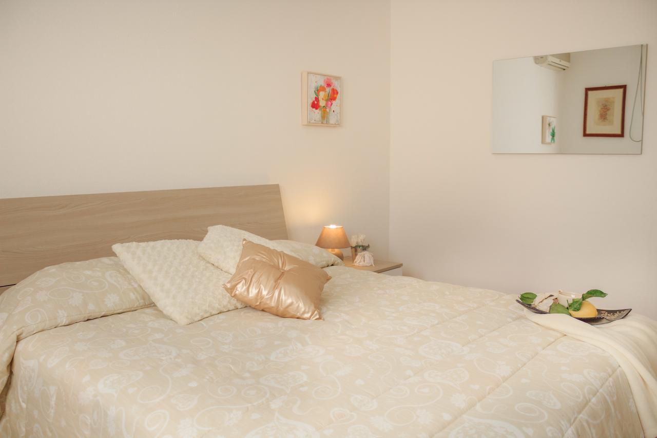 Scarlatti 18 Apartment Olbia Exterior photo