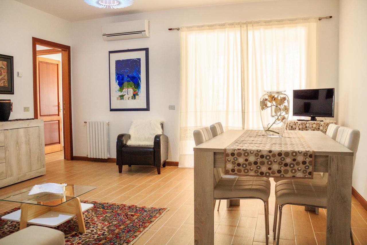 Scarlatti 18 Apartment Olbia Exterior photo